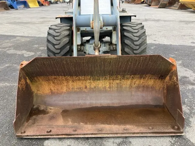 Xúc lật mini No.183 - 14