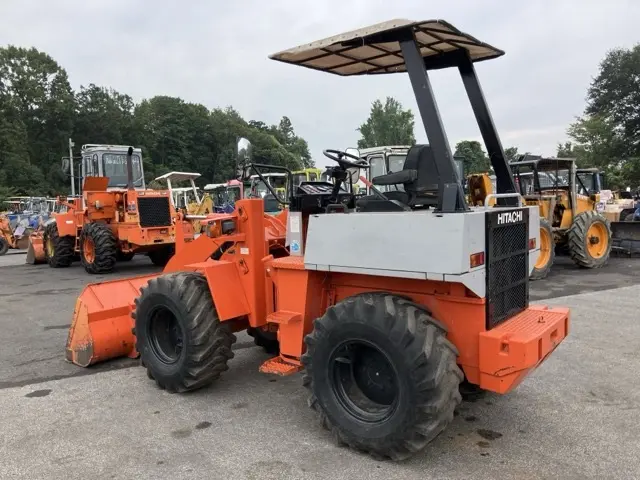 Xúc lật mini No.185 - 4