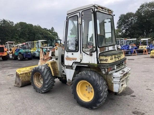 Xúc lật mini No.217 - 4