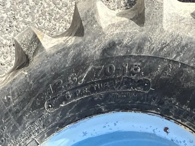 Xúc lật mini No.224 - 13