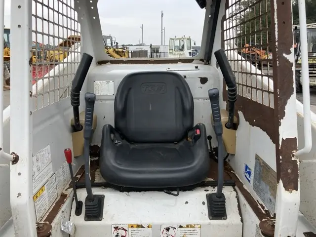 Xúc lật mini No.228 - 12