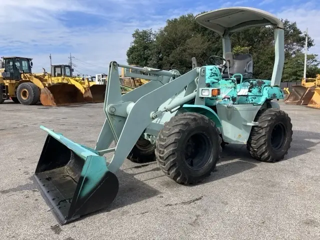 Xúc lật mini No.232