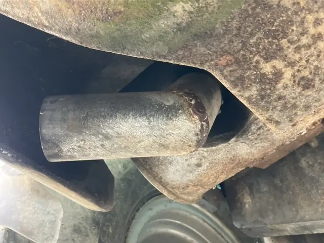 Xúc lật mini No.232 - 18