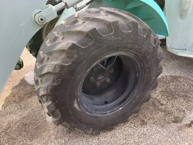 Xúc lật mini No.232 - 9