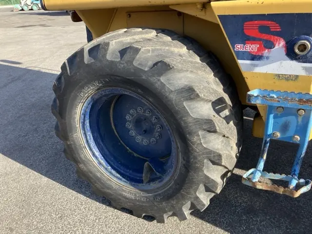Xúc lật mini No.256 - 12