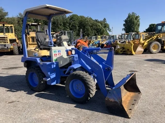 Xúc lật mini No.260 - 2