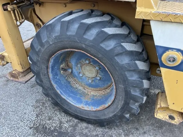 Xúc lật mini No.41 - 12