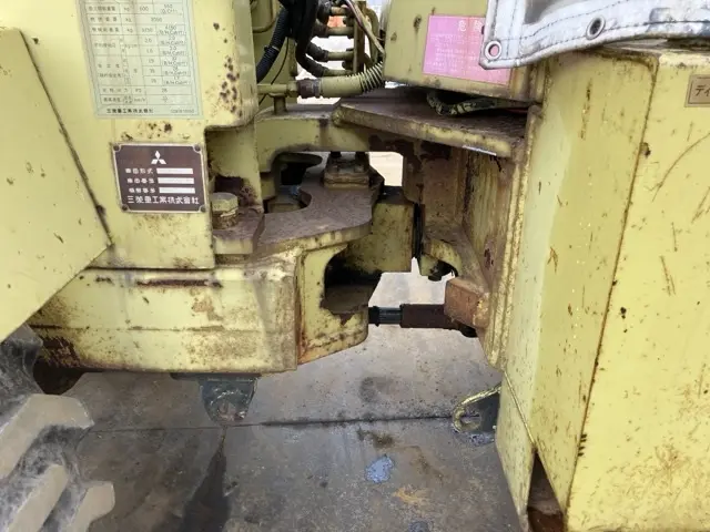 Xúc lật mini No.50013 - 8