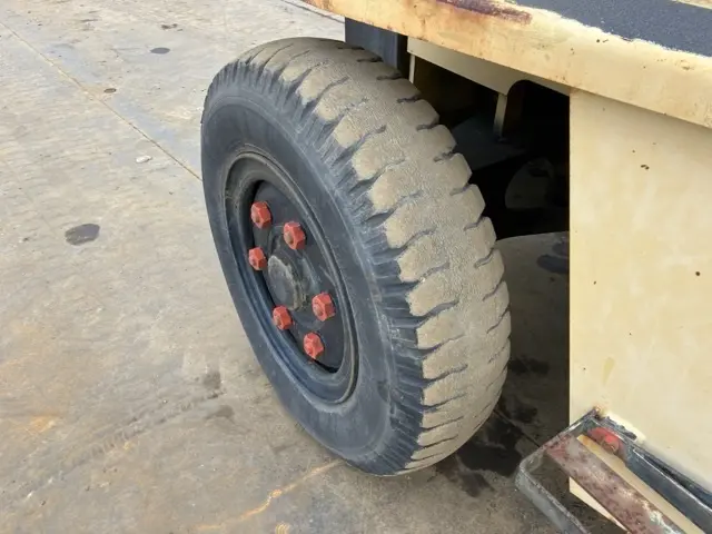 Máy xúc lật No.50015 - 11