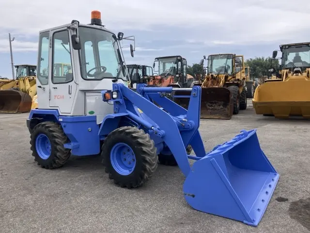 Xúc lật mini No.65 - 2