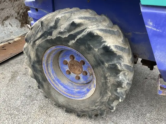 Xúc lật mini No.67 - 12