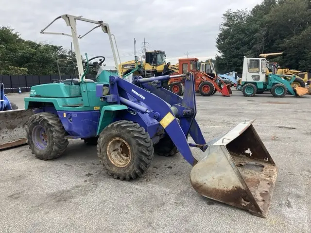 Xúc lật mini No.67 - 2