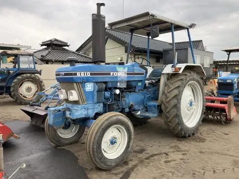 Tractor