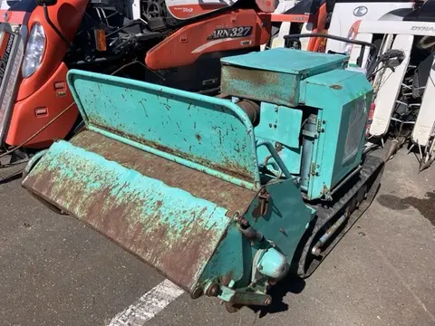 Máy cắt cỏ