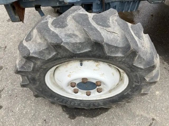 Máy kéo No.2028 - 11