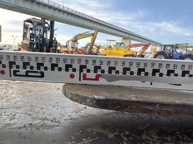 Xe nâng điện No.14016 - 15