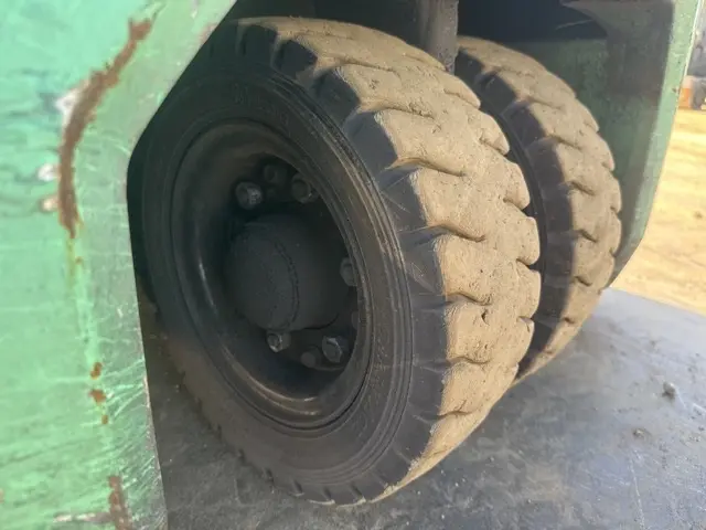 Xe nâng điện No.15010 - 9