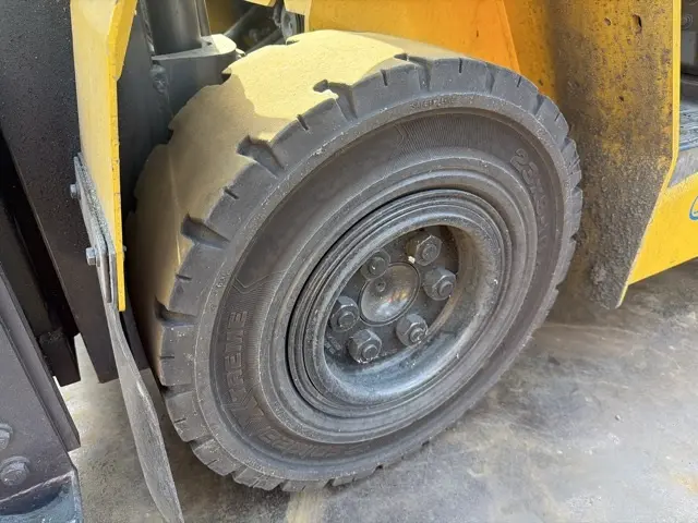 Xe nâng điện No.24001 - 8